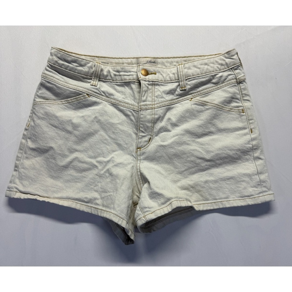 Universal Thread Goods Co Vintage Midi Shorts Womens 12/31R Cream Denim Cotton